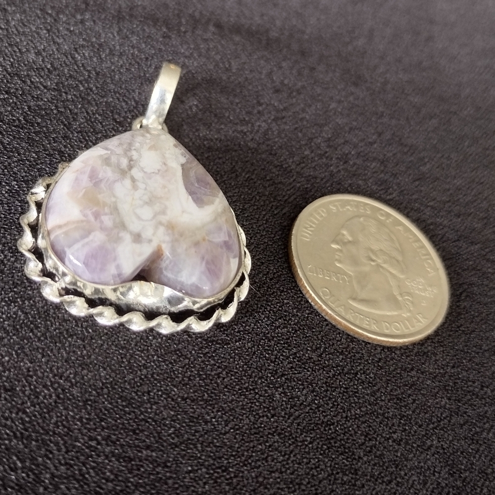 Silver And Stone Heart Pendant - Picture 9 of 9